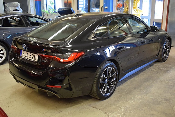 BMW i4 5 of 21