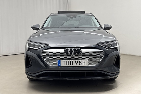 Audi Q8 5 of 24