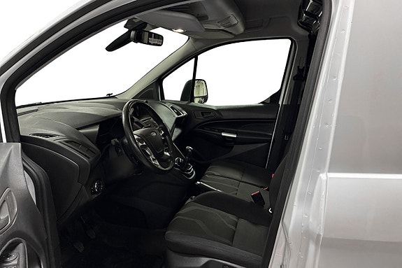 Ford Transit Connect 13 of 25