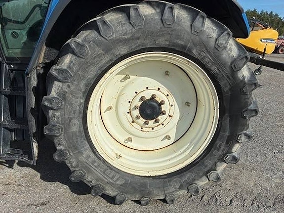 New Holland TVT 190 8 of 11