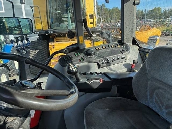 New Holland TVT 190 9 of 11