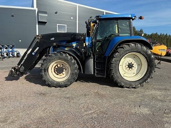 New Holland TVT 190 2 of 11