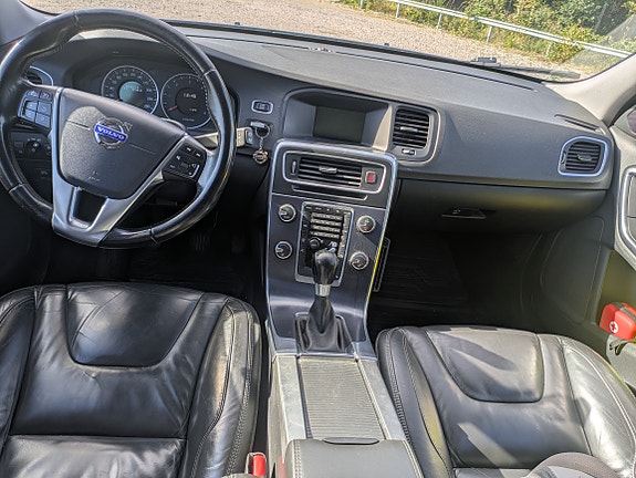 Volvo V60 5 of 6