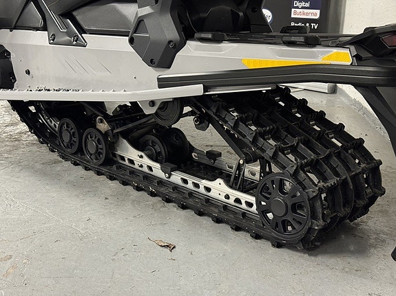 Ski-Doo Grand Touring 600 ACE -24 Sveg 4 of 6