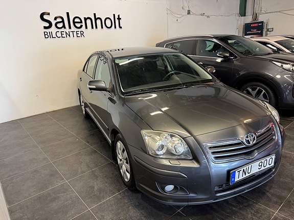Toyota Avensis 4 of 24