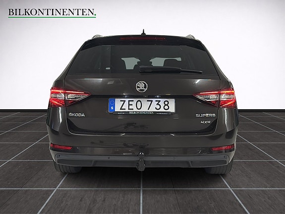 Skoda Superb 8 of 21