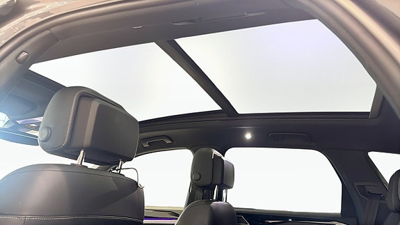 Volkswagen Touareg 13 of 25