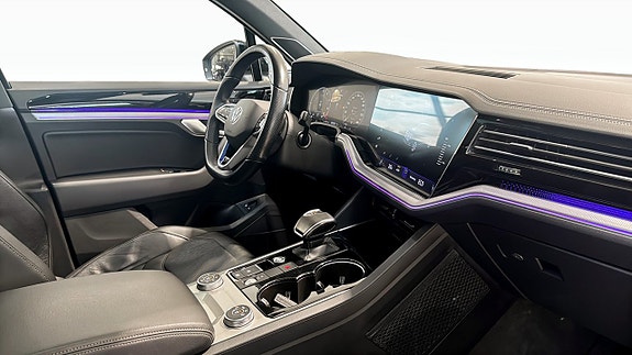 Volkswagen Touareg 16 of 25