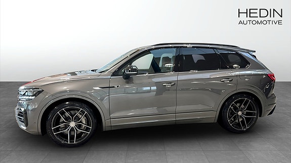 Volkswagen Touareg 8 of 25