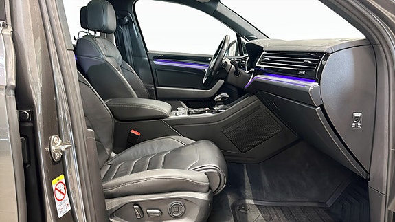 Volkswagen Touareg 15 of 25
