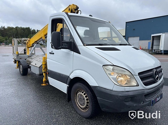 Liftbil Mercedes-Benz 311 CDI -2009 | DIESEL via auktion 3 of 27