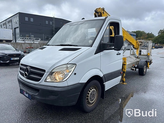 Liftbil Mercedes-Benz 311 CDI -2009 | DIESEL via auktion