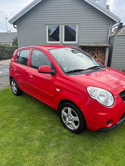 Kia Picanto 3 of 14