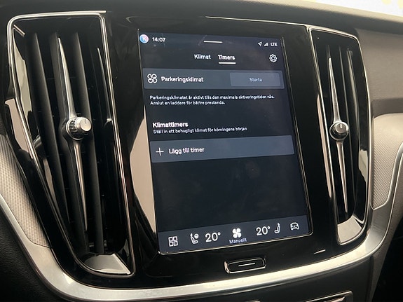 Volvo V60 22 of 30