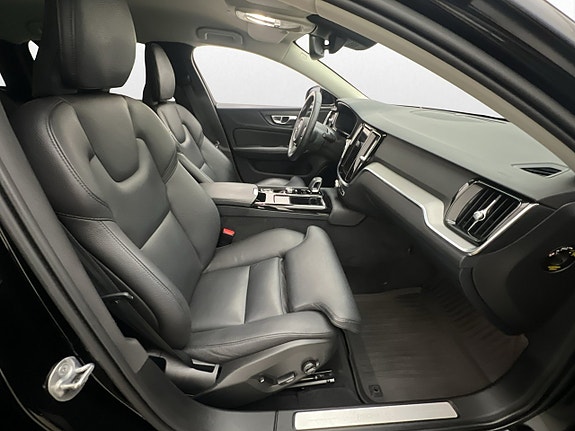 Volvo V60 27 of 30