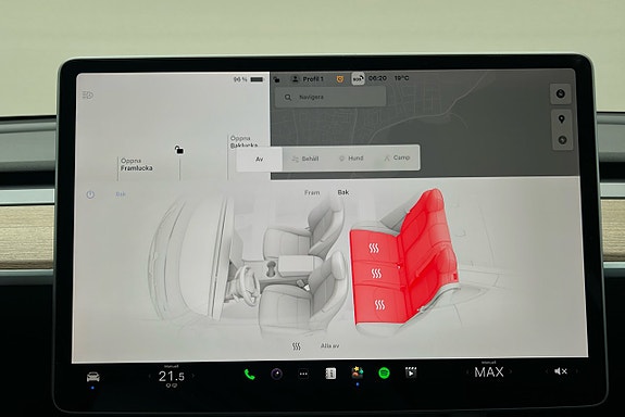 Tesla Model Y 21 of 26