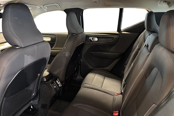 Volvo XC40 22 of 27