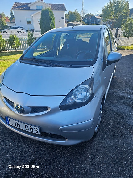 Toyota Aygo 3 of 7