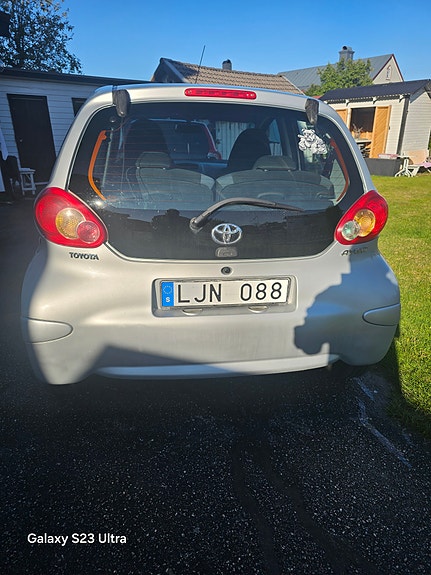 Toyota Aygo 4 of 7