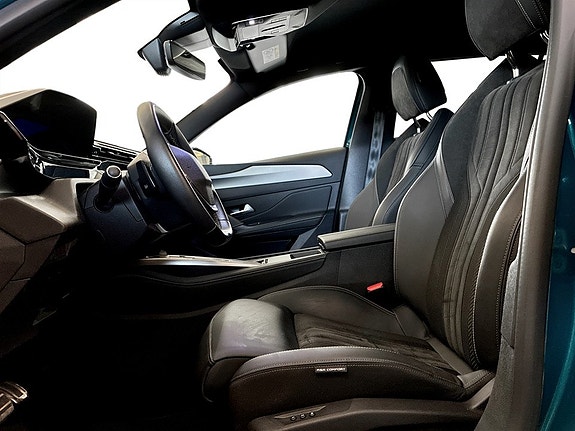 Peugeot 408 4 of 18