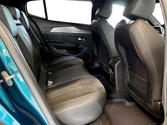 Peugeot 408 14 of 18
