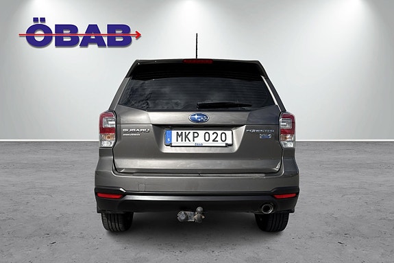 Subaru Forester 5 of 12
