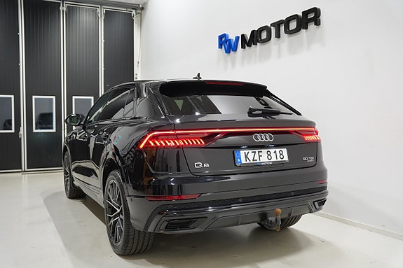 Audi Q8 5 of 30