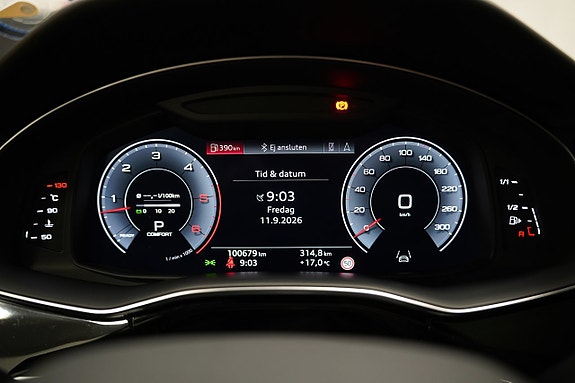 Audi Q8 18 of 30