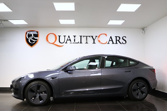 Tesla Model 3 2 of 24