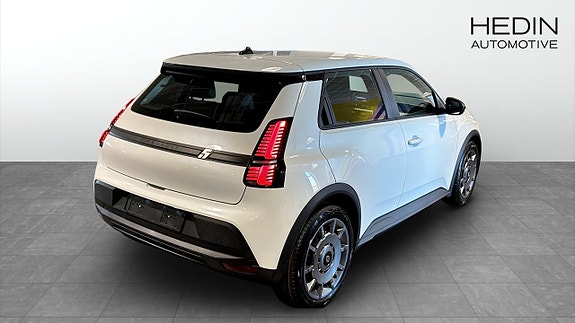 Renault 5 E-Tech 2 of 14