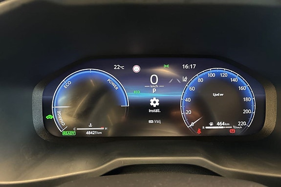 Toyota RAV4 16 of 21