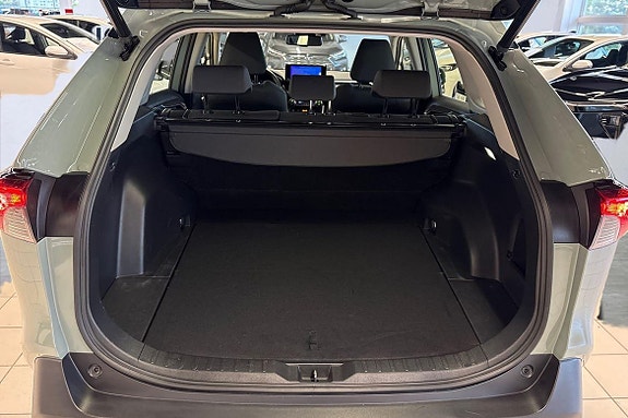 Toyota RAV4 12 of 21