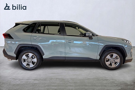Toyota RAV4 18 of 21