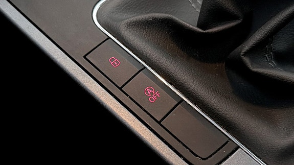 Seat Arona 18 of 21