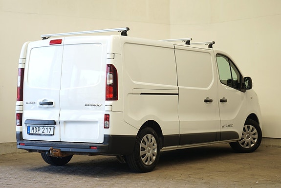Renault Trafic 4 of 11