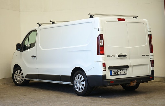 Renault Trafic 3 of 11