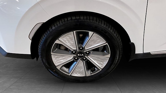 Kia e-Soul 9 of 9
