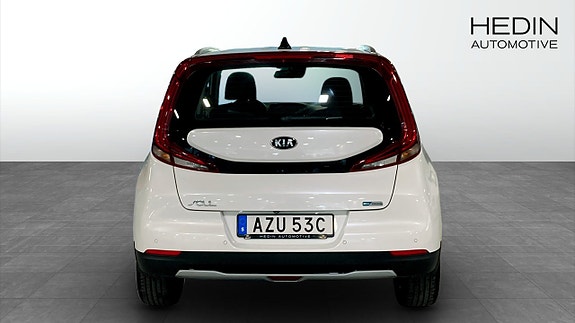 Kia e-Soul 7 of 9