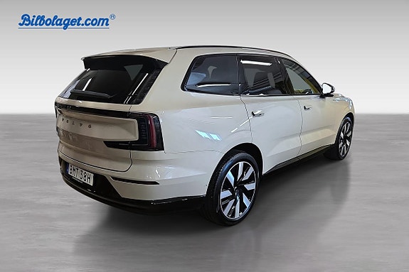 Volvo EX90 5 of 20