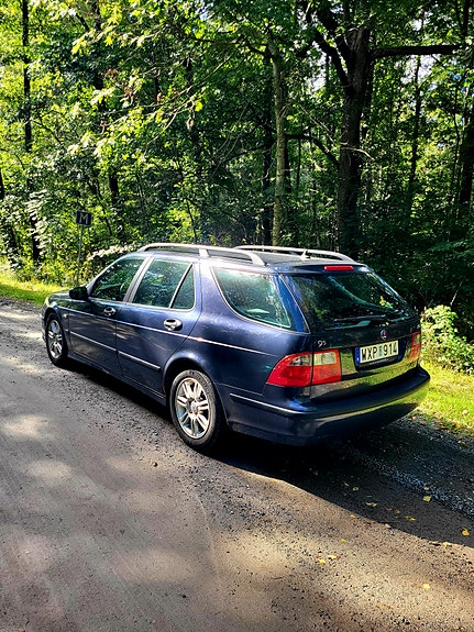 Saab 9-5 5 of 7