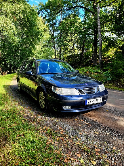 Saab 9-5 3 of 7