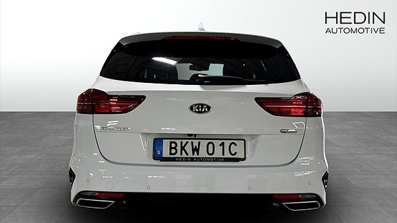 Kia Ceed 7 of 9
