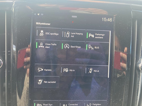 Volvo S90 15 of 15