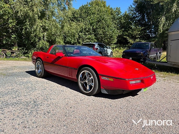 Chevrolet Corvette 7 of 26