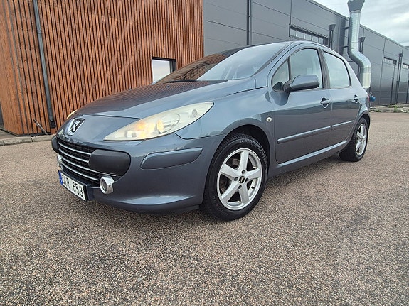 Peugeot 307 4 of 7