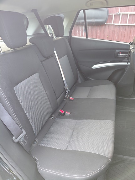 Suzuki SX4 S-Cross 6 of 7