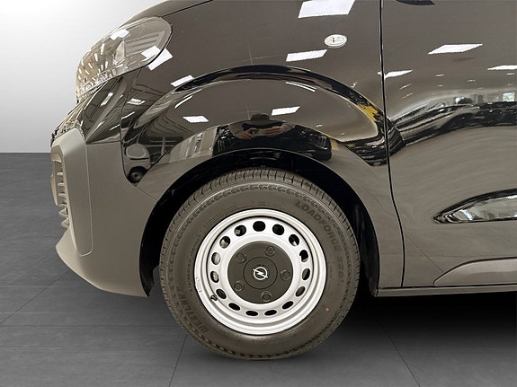 Opel Vivaro 15 of 15