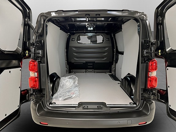 Opel Vivaro 7 of 15