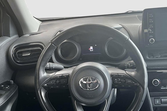 Toyota Yaris Cross 12 of 14