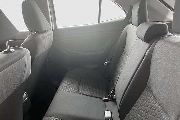Toyota Yaris Cross 10 of 14
